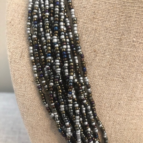 3/$30🛍Multi Strand, Beaded Necklace - Picture 2 of 3